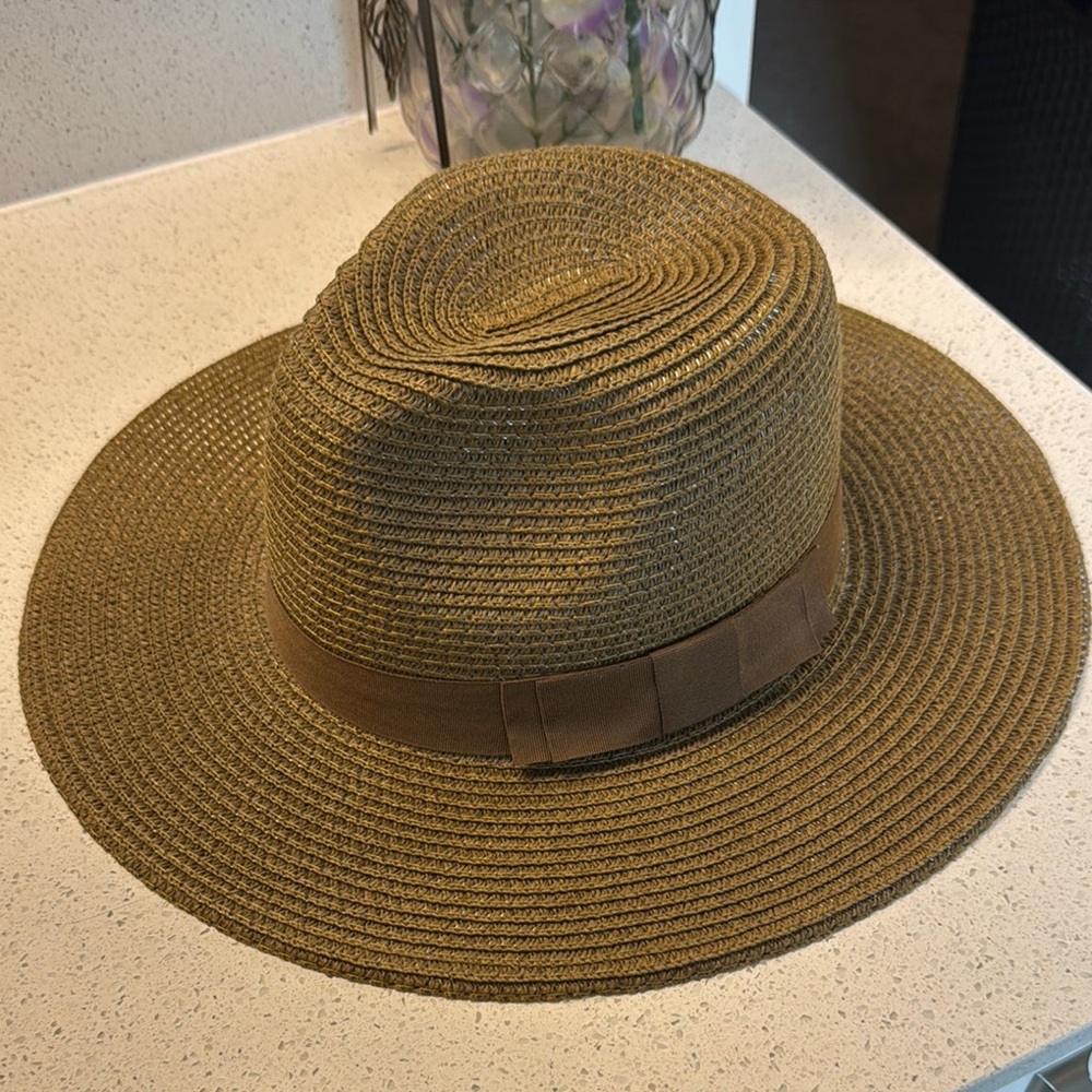 Brown beach women’s Hat